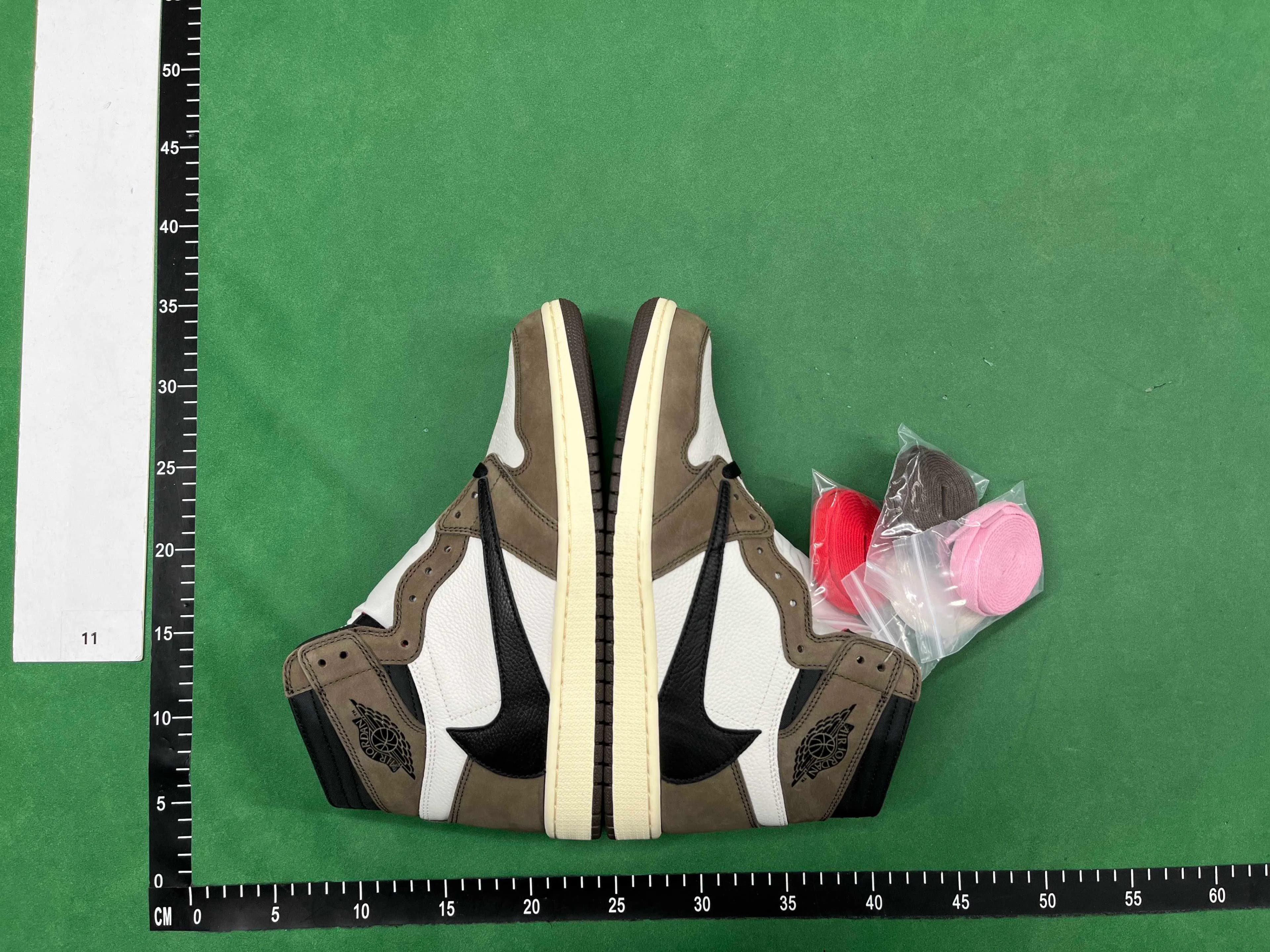 1:1 Jordan 1 Travis Scott Reverse Mochas - CNFans Spreadsheet catalog entry