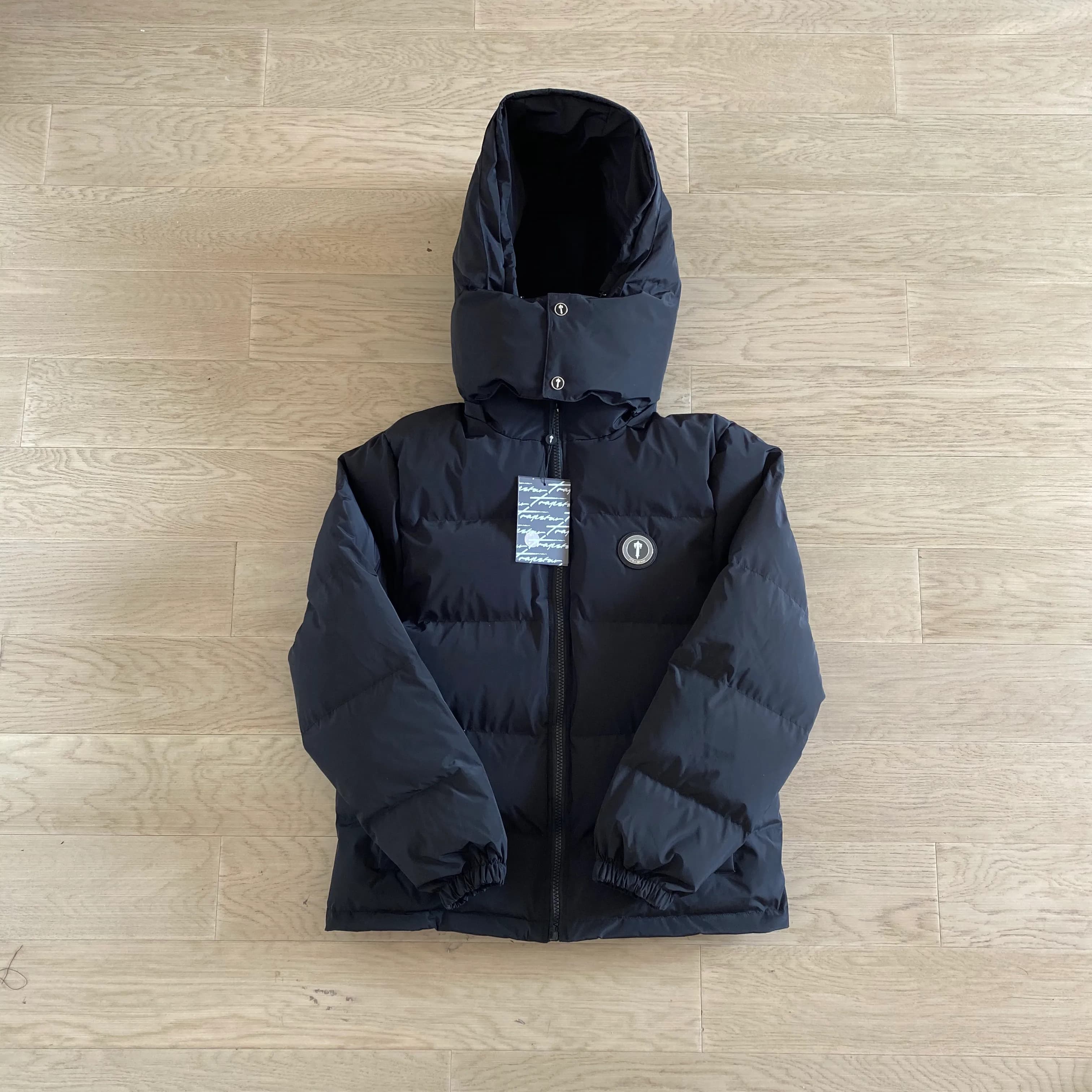 Trapstar Irongate pufferjacket with Detachable Hood (Black) - CNFans Spreadsheet catalog entry