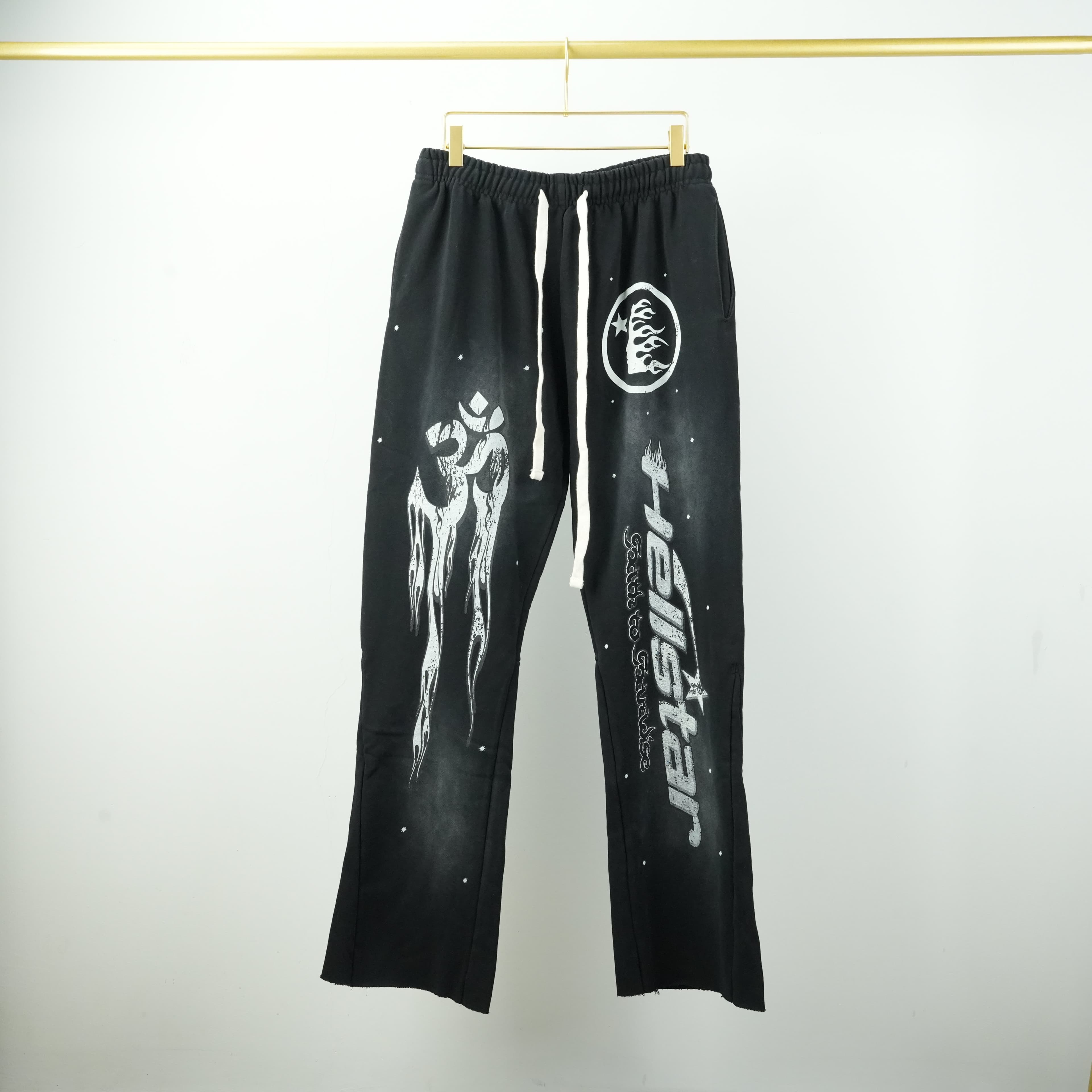 Hellstar Racer Sweatpants Vintage Black - CNFans Spreadsheet catalog entry