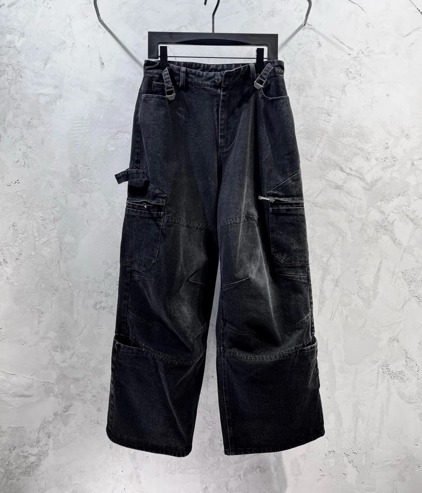 Balenciaga Ski Cargo Denim - CNFans Spreadsheet catalog entry