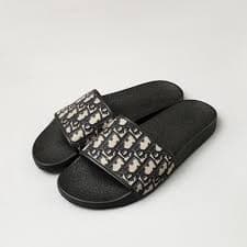 Fendi Slippers - CNFans Spreadsheet catalog entry