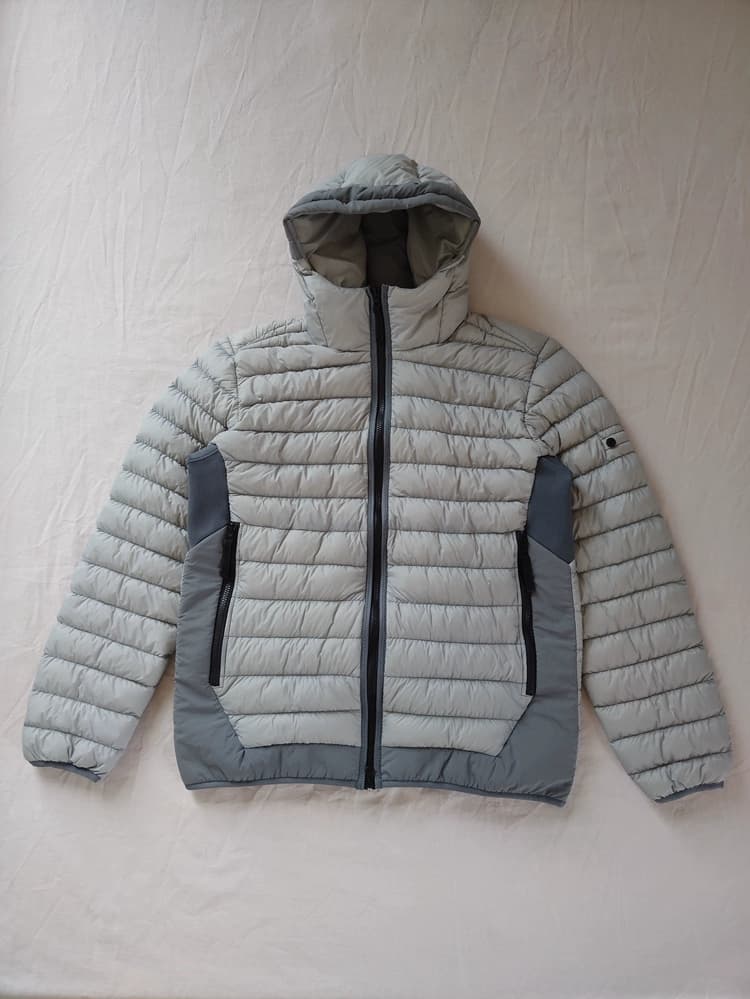 17FW 40124 DOWN JACKET TOPSTONEY 轻薄羽绒服 - CNFans Spreadsheet catalog entry