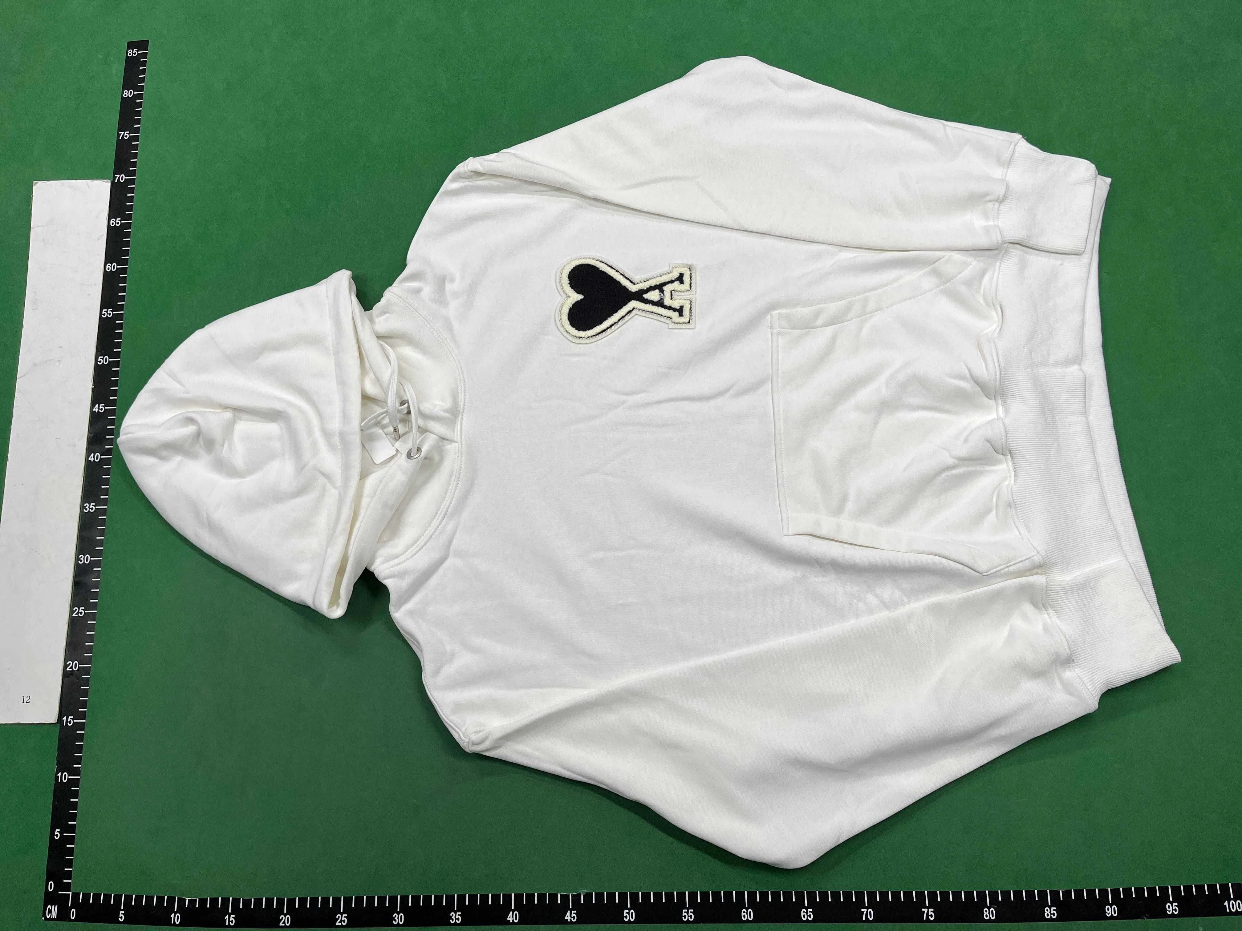 Ami hoodies thumbnail 2