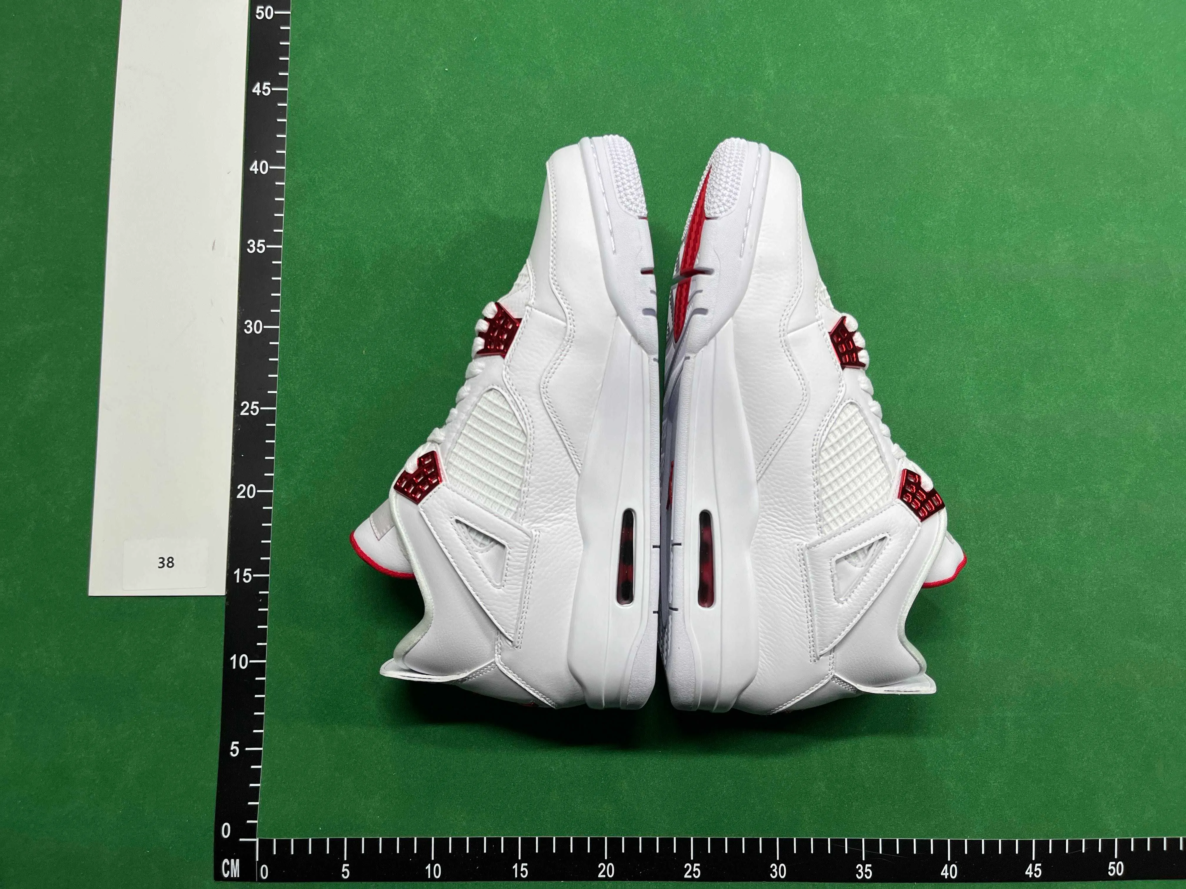 jordan 4 thumbnail 5