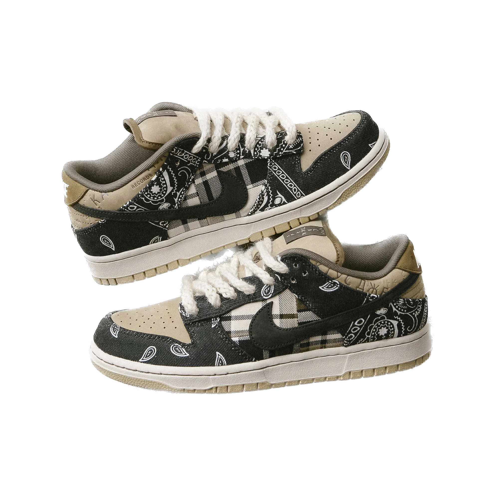 Travis Scott x NK SB Dunk Low thumbnail 3